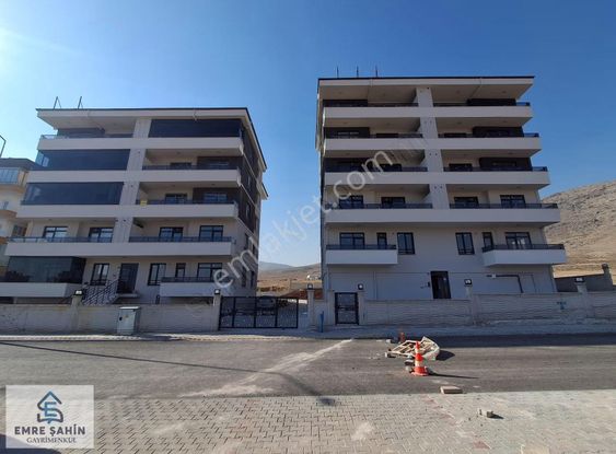 Selahaddin Eyyübi Mah. Arakat 2+1 Satılık Daire