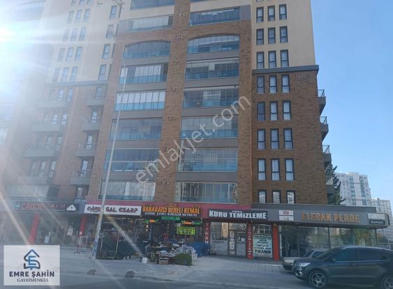 Selçuklu Tekke Cad Üzeri 85 M2 Zemin 30 M2 Bodrum Satılık Dükkan