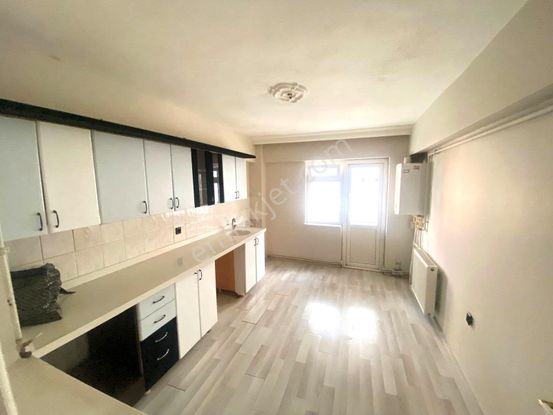 Mç Emlaktan Pınarbaşı Mh. 4+1 Geniş M2 Fırsat Satılık Daire