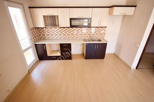 🛑🛑aktif'ten Akçay'da Satılık Ön Cephe Denize 300mt Çift Balkonlu 2+1daire