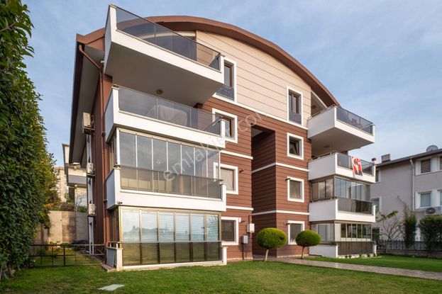 Remax Advantage'den Sabah Yıldızı Sıtesınde Kıralık 2+1 Daıre