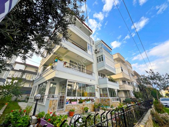 🔴güç'ten Akçay Merkezde Ön Cephe Arakat Denize Çok Yakın 2+1 Satılık Daire