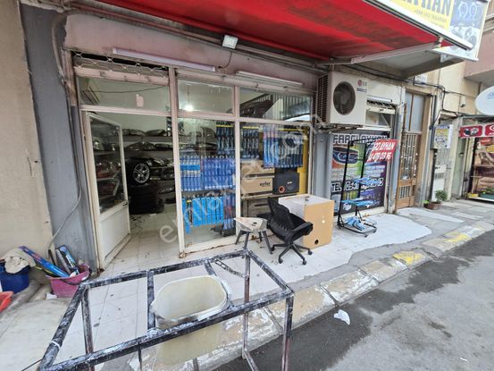 Balçovada Otobüs Yolu Üzeri 30 M.kare Satılık Dükkan