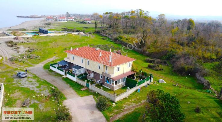 Doğanın İçinde Full Deniz Manzaralı Geniş Bahçe Kullanmlı Villa