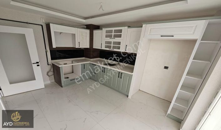 Ayd'den Cadde Üzerinde Satılık 3+1 115 M2 Lüks Daire