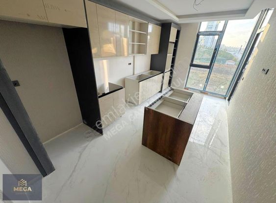 Mega'dan Ovacık Bulvar Paraleli Yerden Isıtmalı Ultralüx Site D.