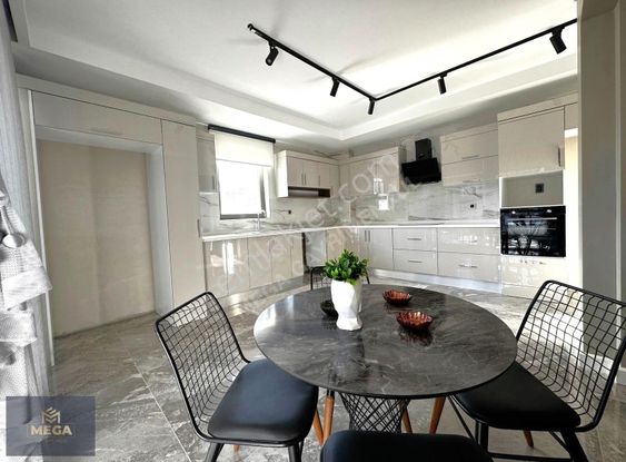 Mega'dan Ovacık Merkez'de Yerden Isıtma+2 Banyolu Sıfır 4+1 Site