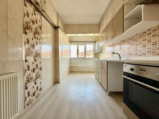 Kalecik Emlak'tan Merkezde Katta G.cephe Masrafsız 3+1 Daire