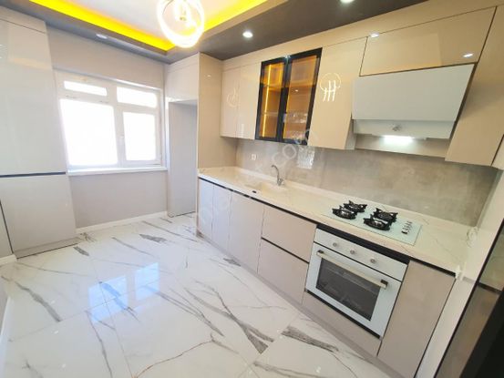 Sincan Osmanlı Mah 3+1 Lüx Yapılı Site İçinde Bağımsız Daire