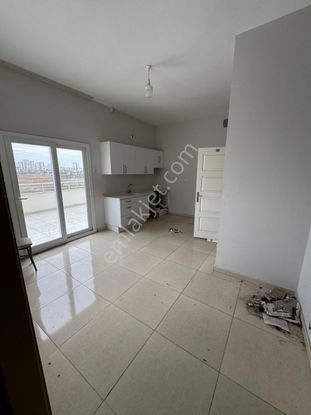 Çarkıparede 2+1 Açık Mutfak Zemin Kat