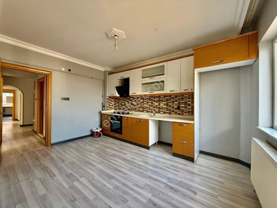 Kalecik Emlak'tan Merkezi Sistem Site İçerisinde 3+1 Güney Cephe