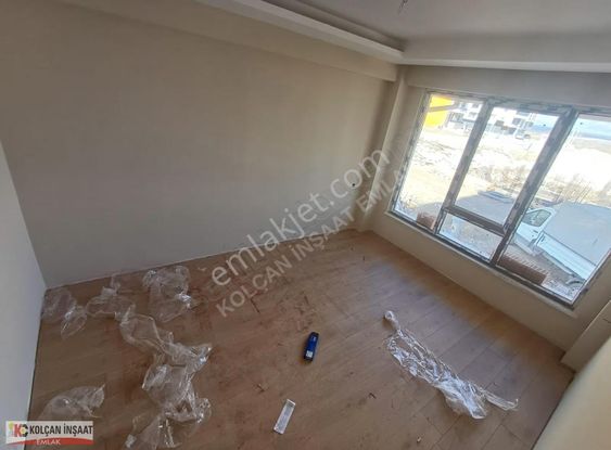 Kolçan Emlak'tan Zafertepede Uygun Fiyatlı Satılık 2+1 Daire