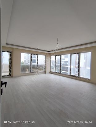 Nilüfer Kızılcıklı Nın Merkezinde Kiralık Site İçi Geniş Daire