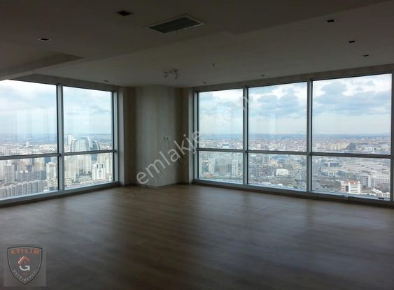 Skyport Residence'da 380m2 Müstakil Katta Deniz Manzaralı Ofis