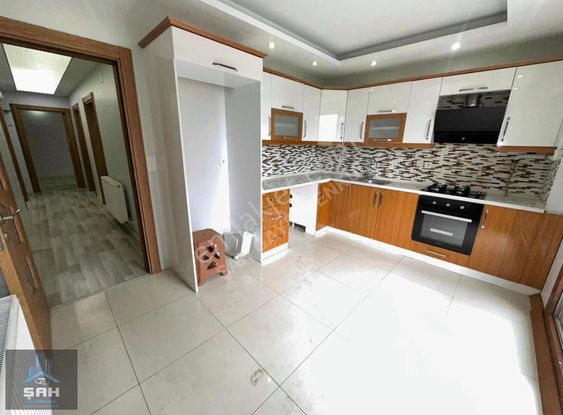 Şah'tan Haskent Sitesinde 3+1 Doğalgazlı Kiralık Daire