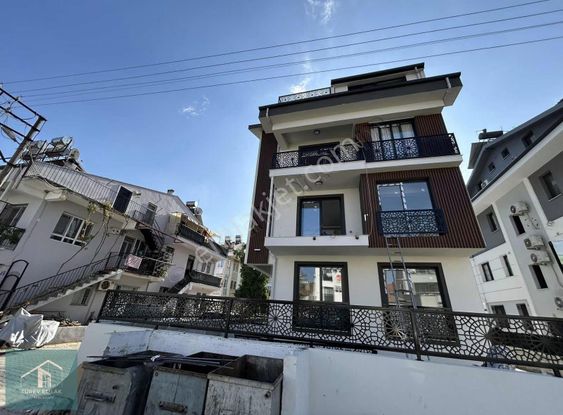 Avm Yakını Satılık 1+1 Ara Kat Sıfır Daire