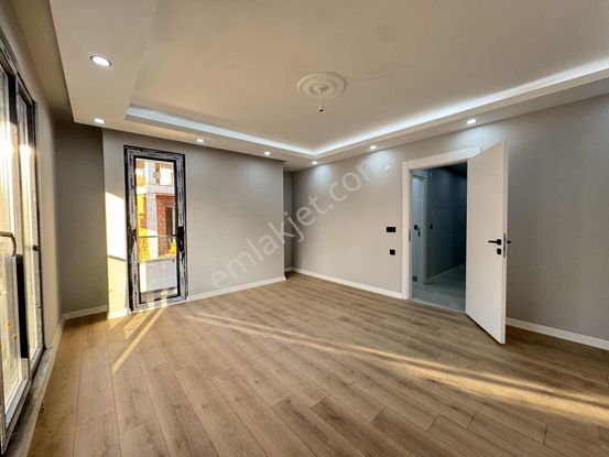 Net"den^bayramoğlu Sahil Ve Hastane Yakını^ 2+1 90m² Sıfır