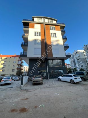 Kızıltoprak Merkezi Konumda 2+1 Ara Kat Satılık Daire