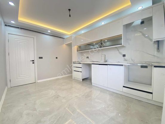 Net'den Osmangazi Mah. Asansörlü K.otoparklı Lüx 3+1 Dublex