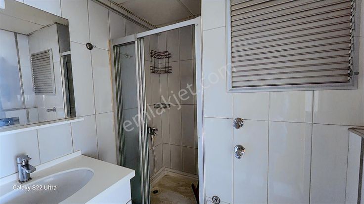 Katip Çelebi Üniversitesi Yakını 1+1 Satılık Daire Cb-ph