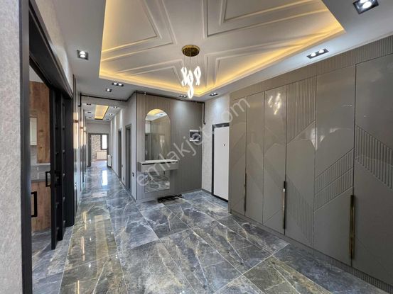 ****ilke Emlaktan****diyarbakır Yol Üzerinde Lüks 4+1 Daire