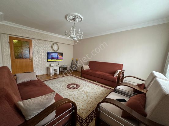 Beyoğlu'ndan Protokol Yolu Yakını 3.kat Ara Kat Satılık 3+1