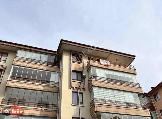 Bir'den Cevizlidere 1245 Sokak'ta 3+1 Ön Cephe Kiralık Daire