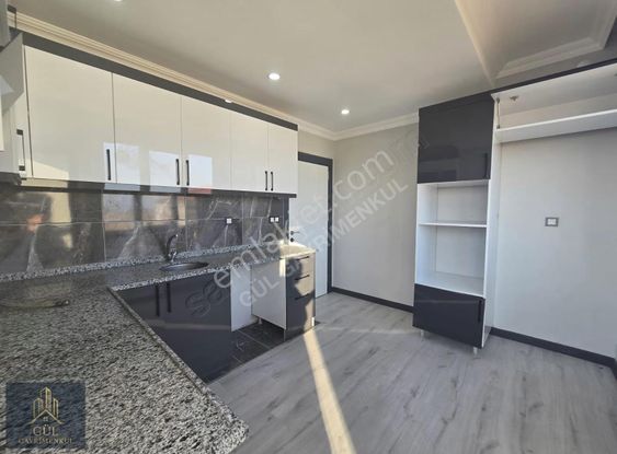 Kapaklı Bahçelievler Mh. Ebeveyn Banyolu 3+1 Arakat Lüx Daire !