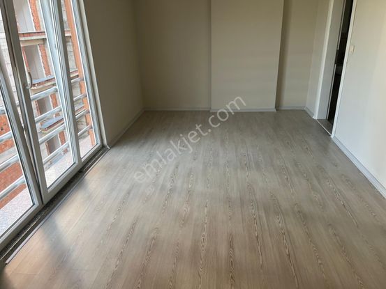 Giresun Merkez Teyyaredüzü'de Berceste'de Site İçinde Satılık 3+1 Daire