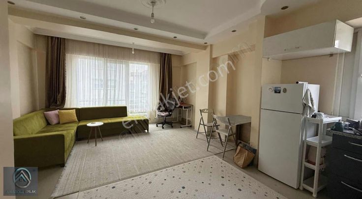 1+1 Kiralık Havaalanı Gençlik Merkezi Yanı