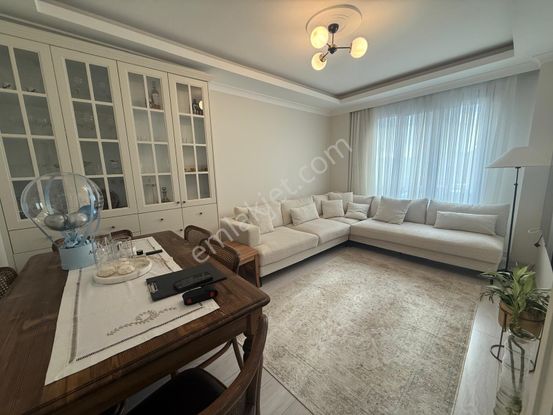 Eyüpsultan / Karadolap Mahallesi Butik Site.. Kapalı Otoparklı Yüksek Giriş 2+1-70m2