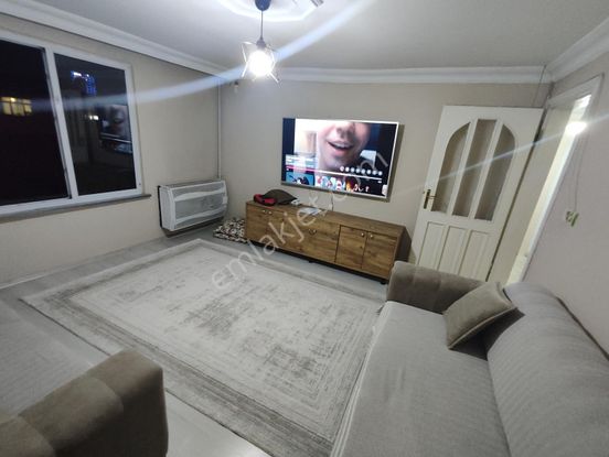 Atatürk Mah 6/1 23 M2 Hisseli Acil Satılık Fuul Bakımlı Daire