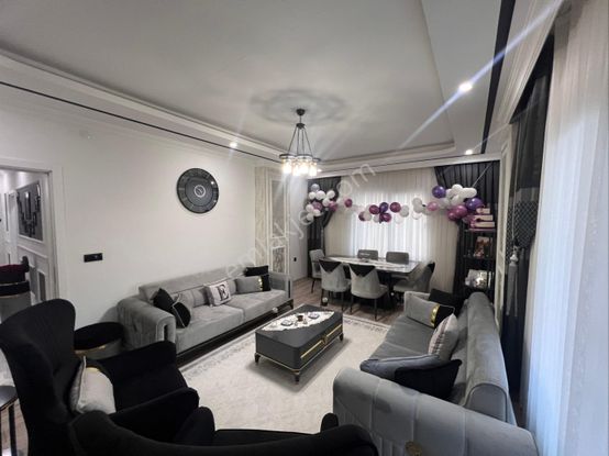 Murat Emlaktan Belediye Arkası Ultra Lüks 3+1 Dairemiz Kiralıktır