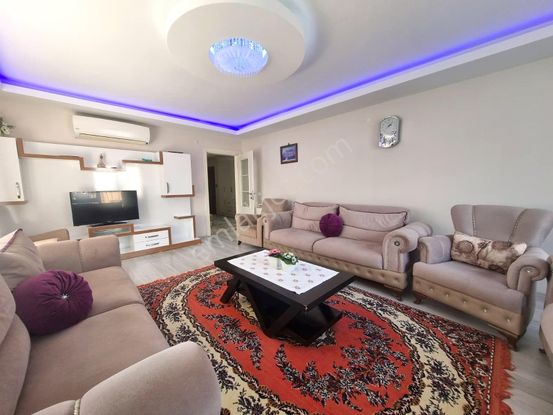 Atatürk Caddesi Üzerinde Kiralık Full Eşyalı 3+1 Daire