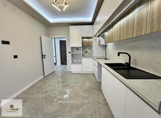 Altın Emlak'tan Kombina'da Satılık Lüks 3+1 Daireler