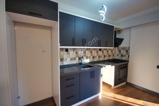 🛑🛑aktif'ten Akçay Merkez'de Satılık Müstakil Tadında Ön Cephe Cam Balkonlu 3+1 Daire