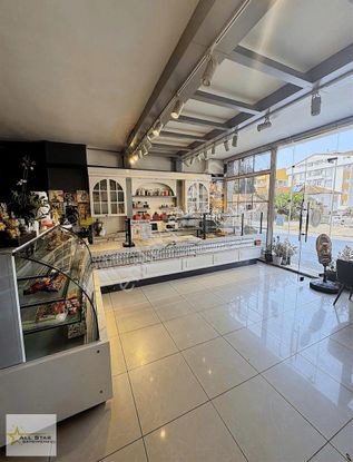 Görüklede Cadde Üzerinde Hazır Kurulu Düzen Kafe & Pastane