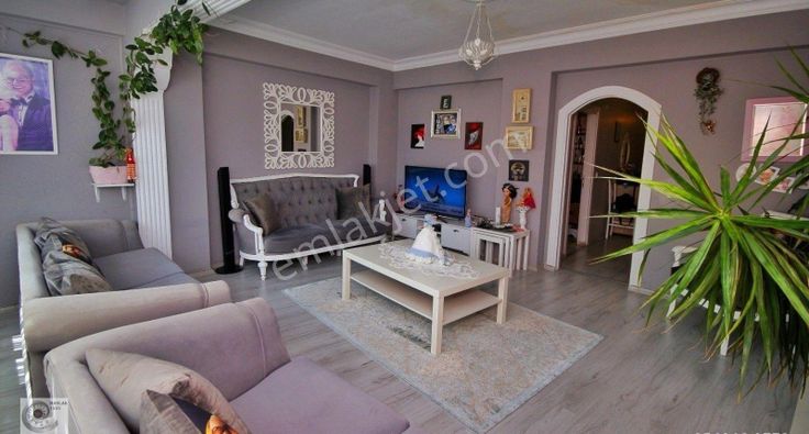 Arsa Tapulu Nef 163 2+1 Yanı Satılık Kiracılı Eşyalı Daire