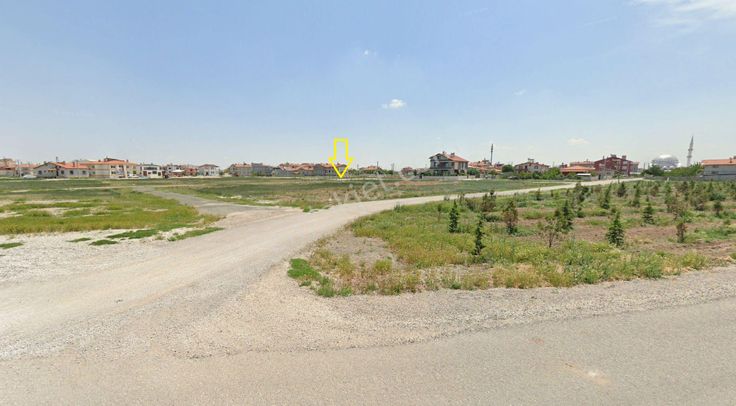 🚀💥 Meram Alakova'da Otobüs Terminal Yakını 500 M² İmarlı Arsa