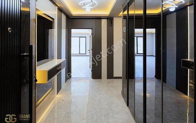 Bölgenin En Prestijli Esenboğa Manzaralı 4+1 Net 170m² Dairesi