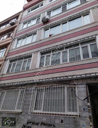 Hasekida Hatibnaci Sk Satılık Boş Daire 3+1 Full Yapılıdi Y.giri