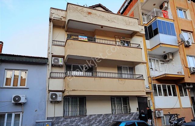 Beşeylül Mah. Kat Kaloriferli 3+1 Daire Satılık