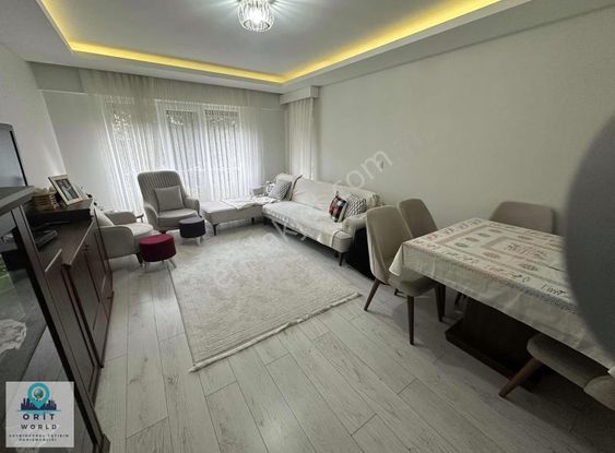 23 Nisan'da Satılık 2+1 Ayrı Mutfaklı Bahçe Katı Daire