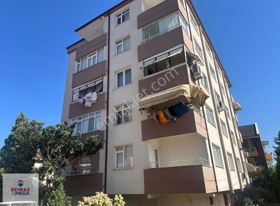 İzmit Plajyolu Site İçi Satılık 3+1 Arakat Daire