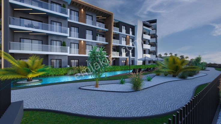 Kuşadası Merkezde Deniz Manzaralı 1+1 Loft Dubleks Satılık Daire