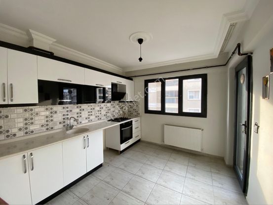 Torbalı Muratbey Mah Kiralık 2+1 Ara Kat Daire