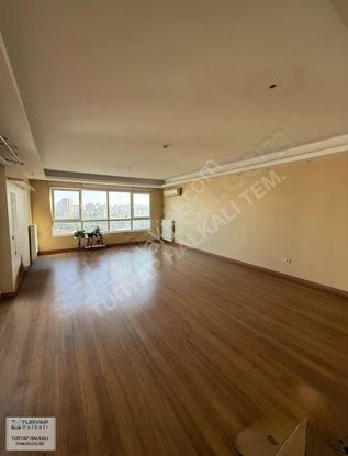 Başakşehir Ağaoğlu My World Europe 4+1 203 M2 Satılık Boş Daire