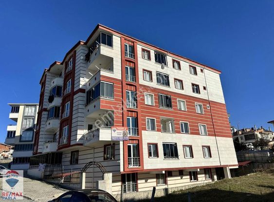 Remax Soner'den Kavak Bahçelievlerde Satılık Geniş 2+1 Daire