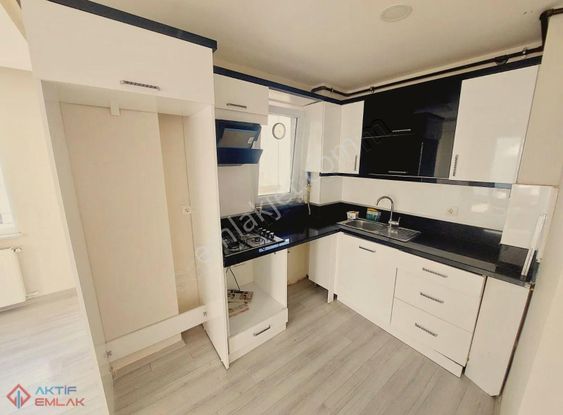 ▓aktiften Altınkumda Yüksek Kredili Ön Cephe 6 Yaşında 2+1 Daire