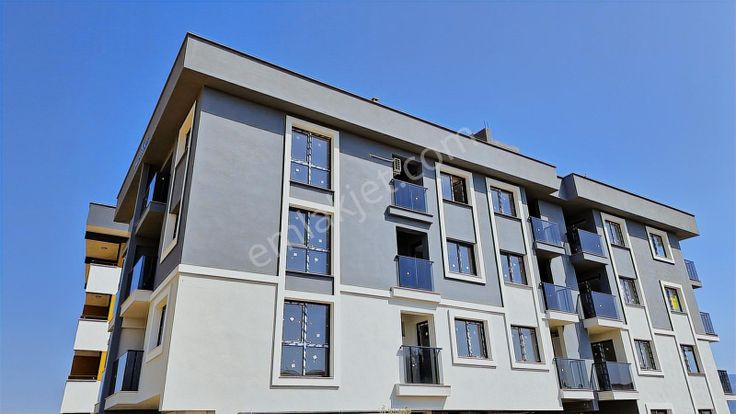 Ulucak'da 2+1 80 Mt2 Kapalı Mutfak Geniş Satılık Daire